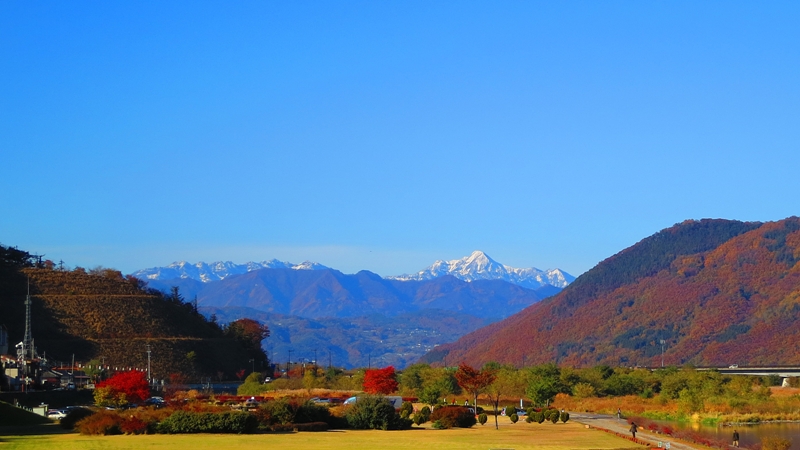 千曲市戸倉上山田温泉千曲川戸隠連峰髙妻山