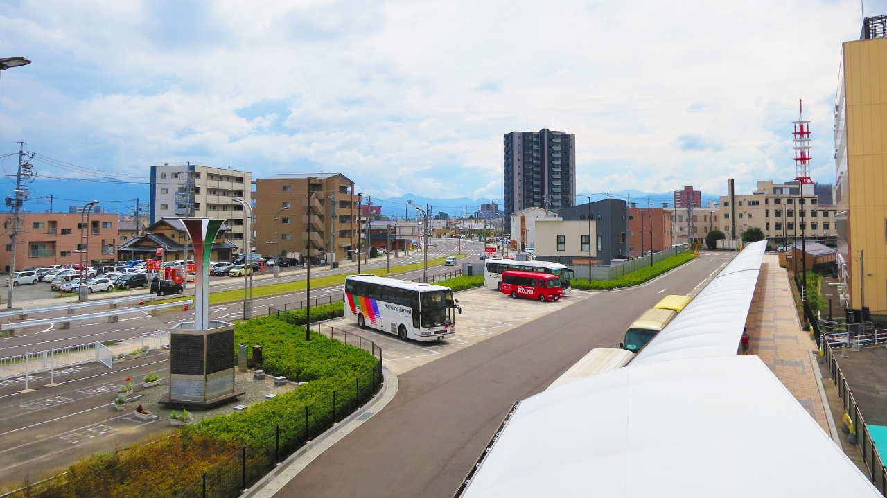 北陸新幹線ＪＲ長野駅東口ユメリアパーク大型バス駐車場
