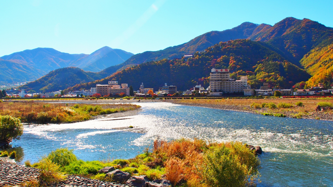 長野県千曲市戸倉上山田温泉千曲川中央ホテル