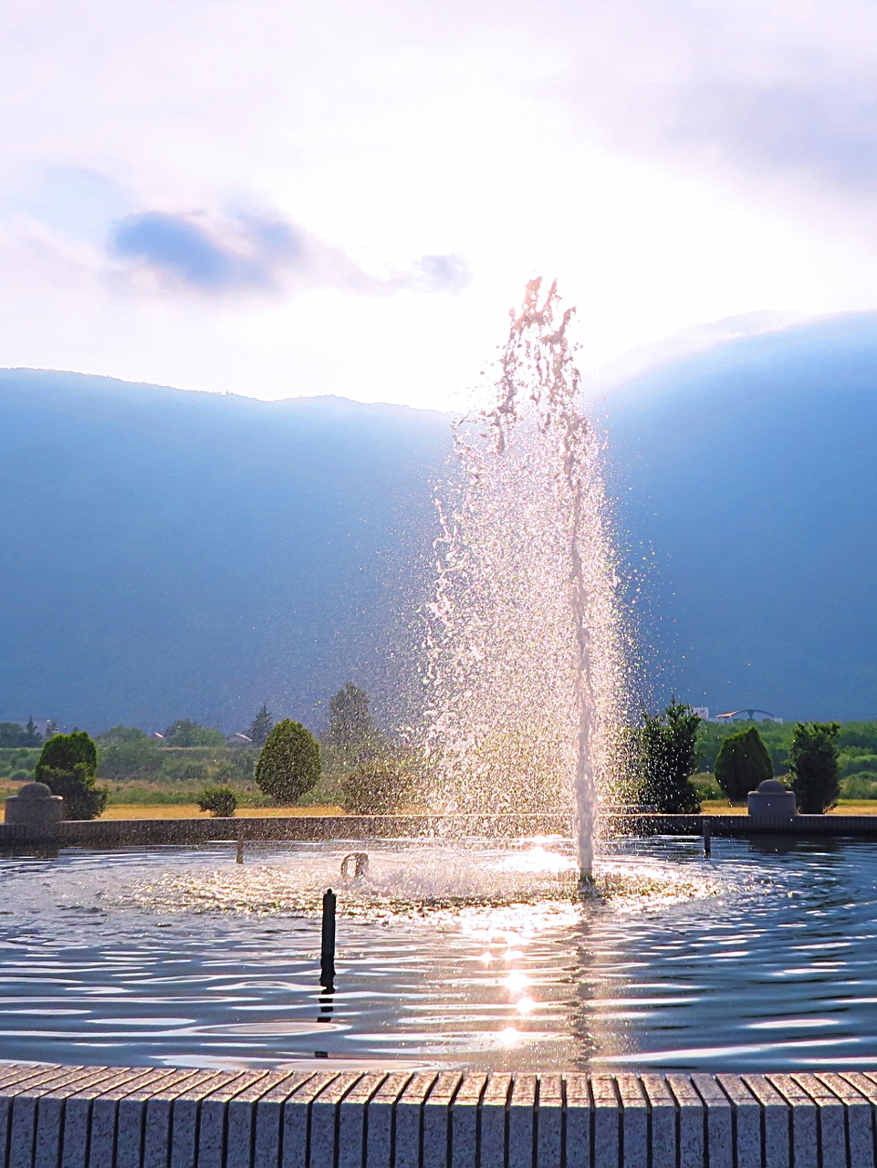 戸倉上山田温泉千曲川親水公園噴水