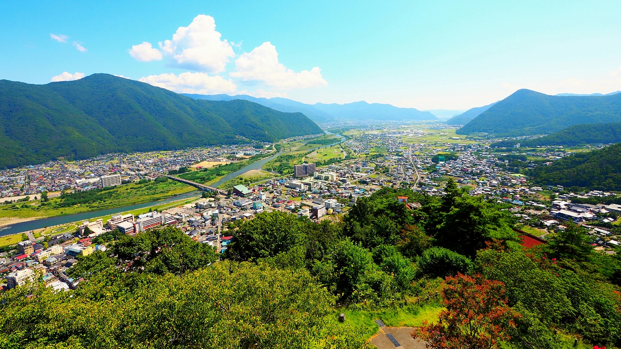 秋風景荒砥城千曲川戸倉上山田温泉