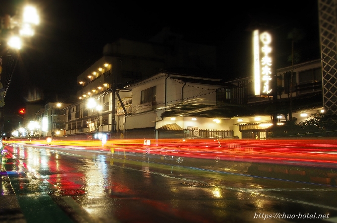 千曲市戸倉上山田温泉雨夜景